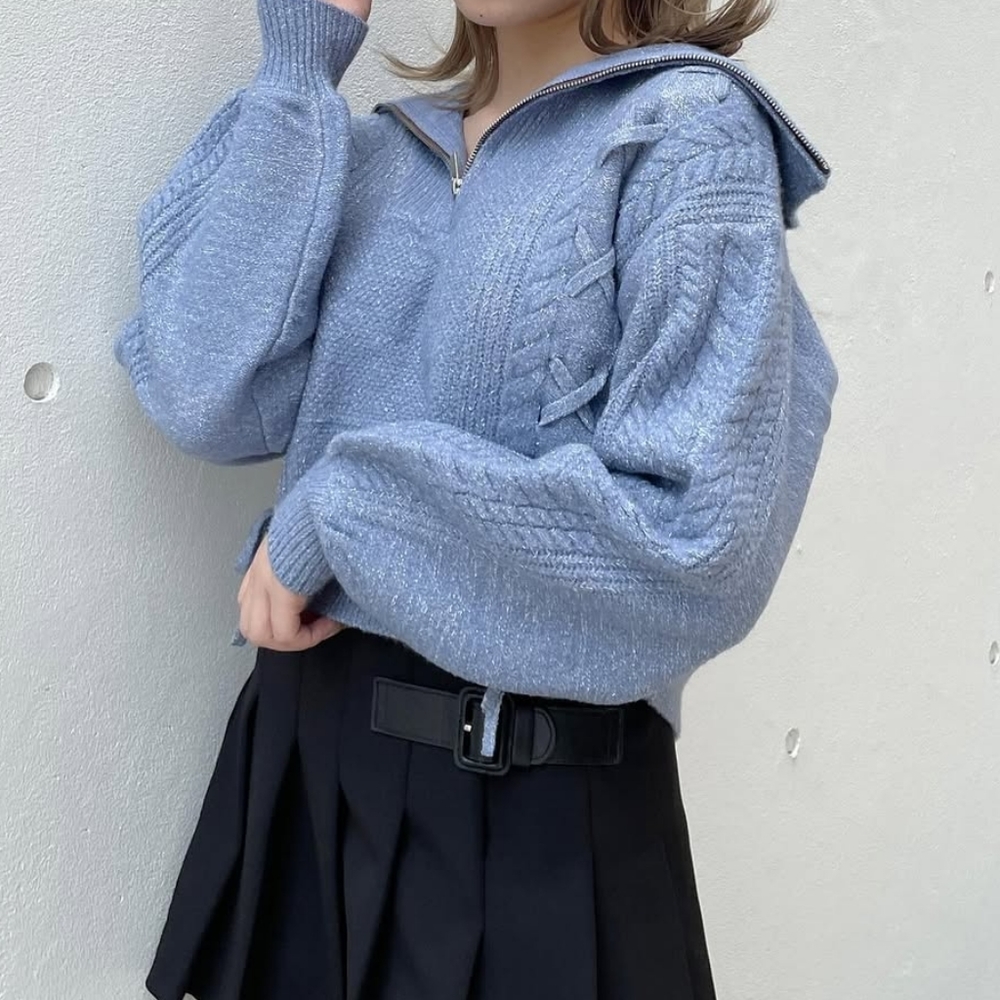 Metallic blue cropped knit sweater